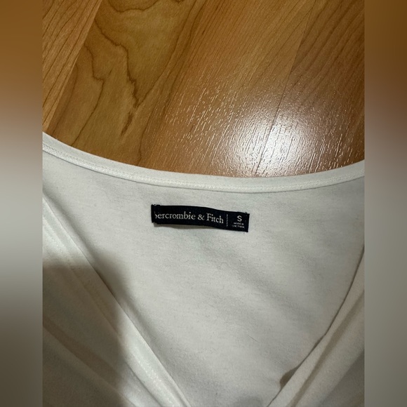 V-neck bodysuit - Picture 3 of 5